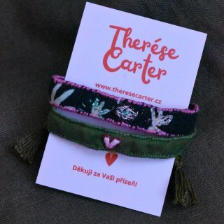 ✨NEW✨ www.theresecarter.cz #theresecarter #fabricart #embroideryartist #vysivani #vysivanesperky #vysivanenaramky...